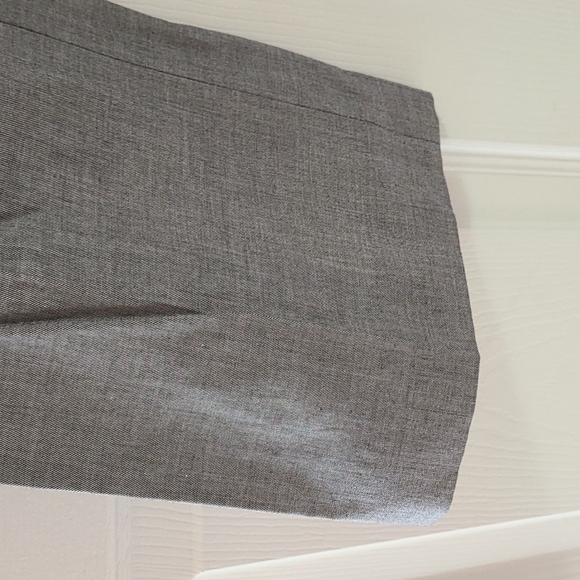 Banana Republic Dress Pants - Picture 4 of 6